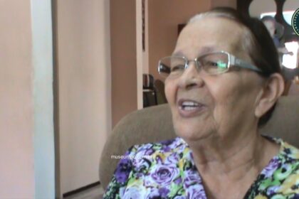 Há 15 anos eu ouviu uma voz delica e um amor inesplicavam pelo seu pastor - esposo pastor Bastos.